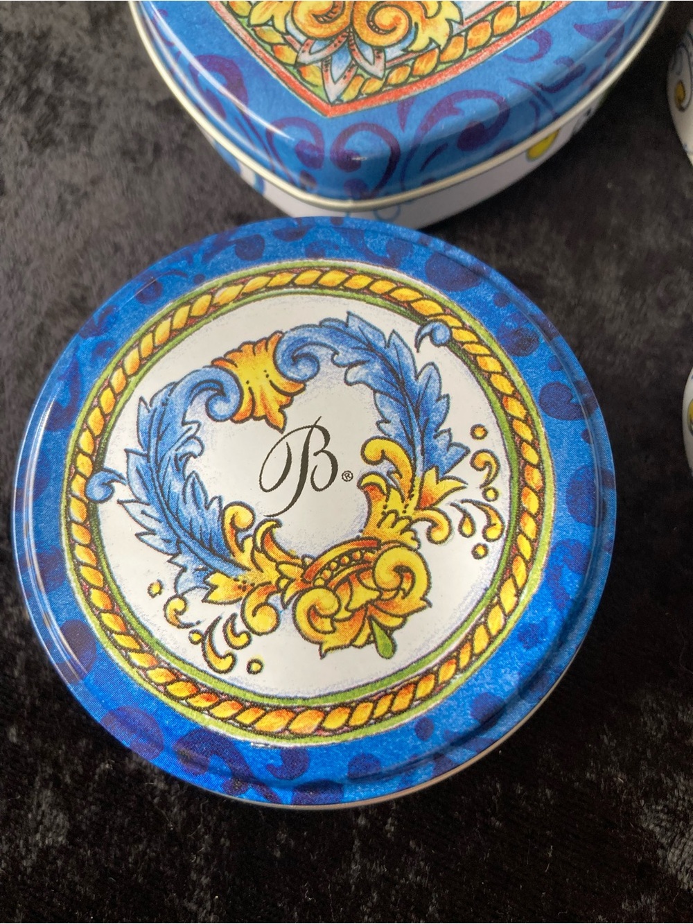 Brighton Blue, Gold & White Decorative Tin Set - Heart & Round - Picture 3 of 7